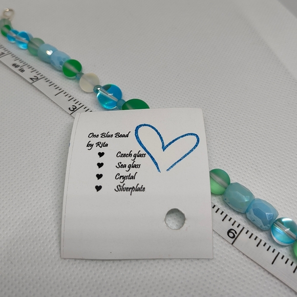 2 Blue and green crystal, sea glass and Czech glass bracelets - Picture 6 of 8